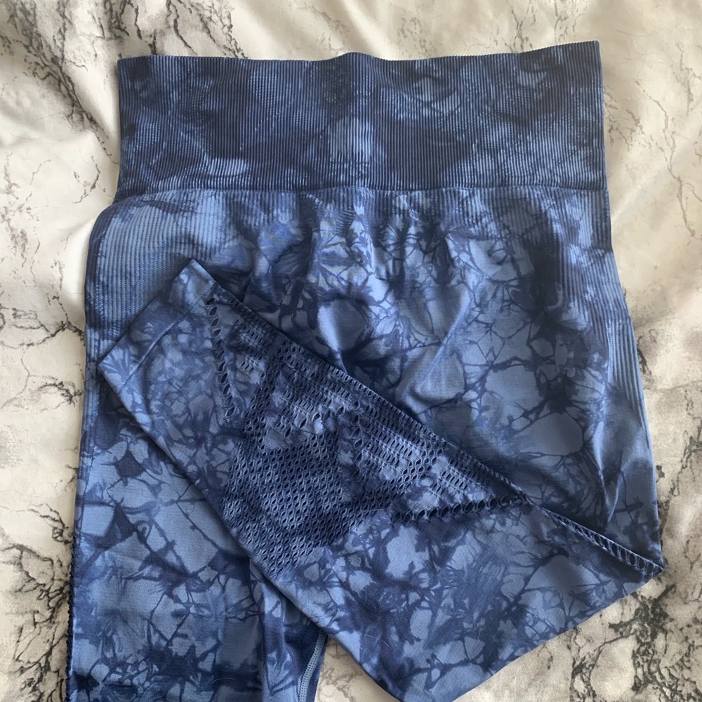 Victoria’s Secret PINK Cool & Comfy Legging